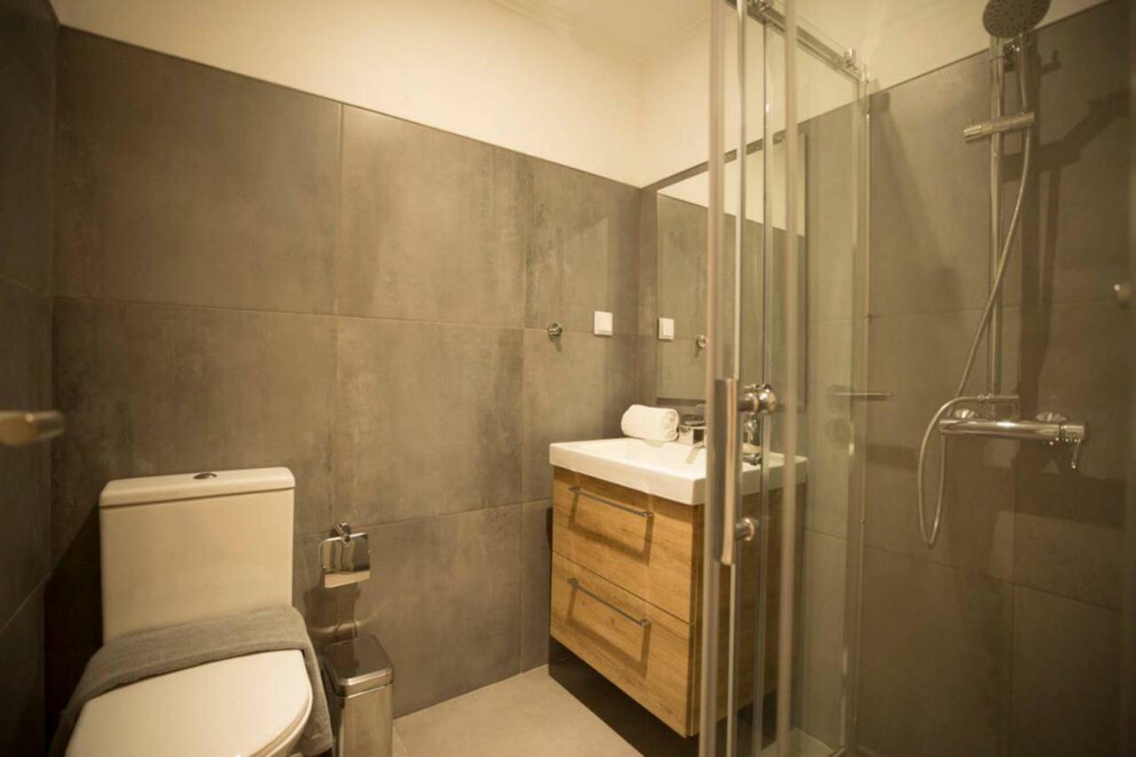 Ola Lisbon - Chiado III Apartment Luaran gambar